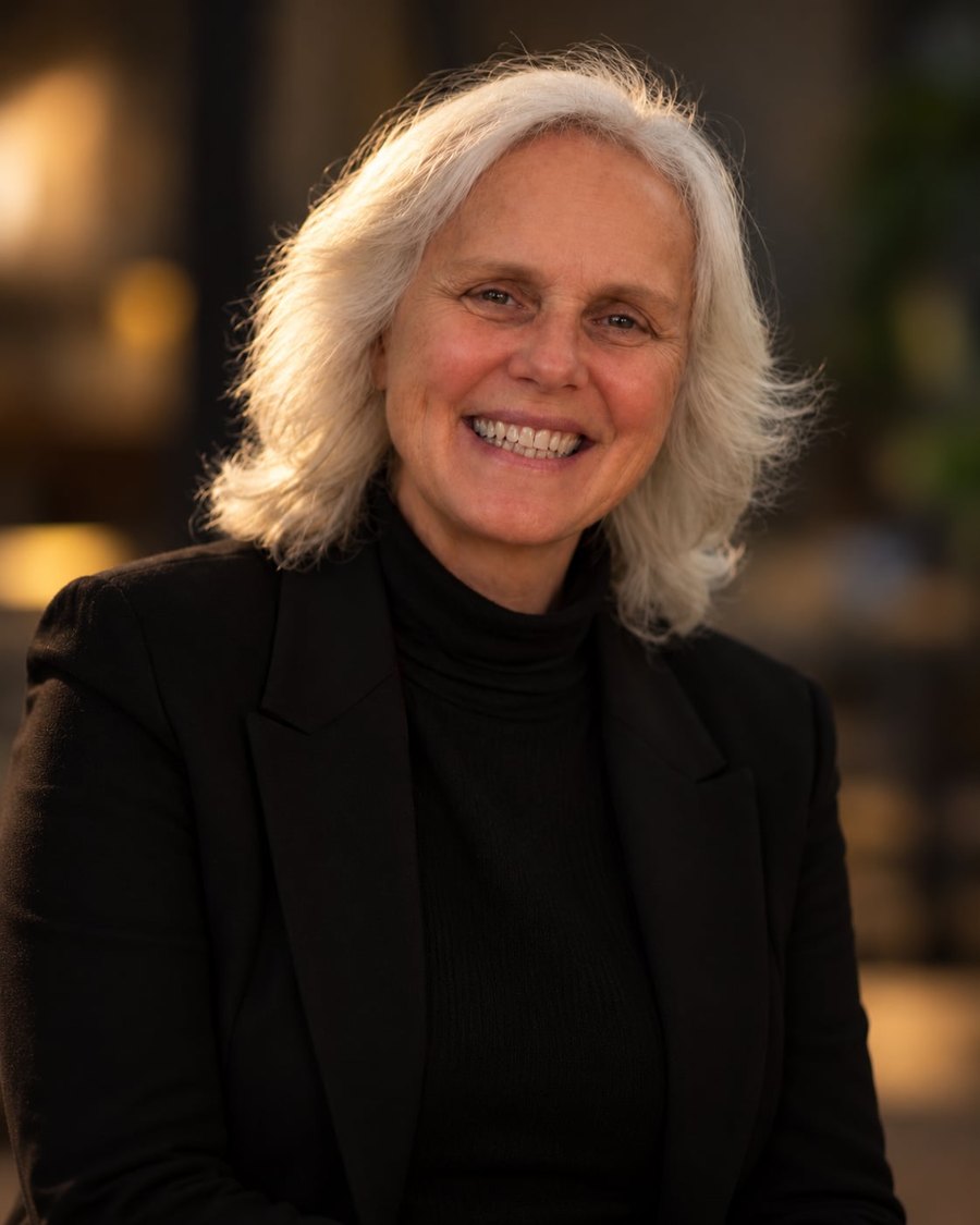 Dr. Nancy Hamilton